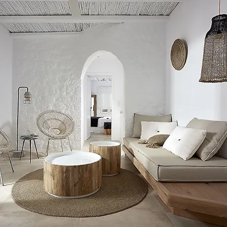Delmar & Milos - Delmar Collection Pollonia