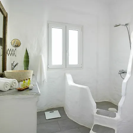 Delmar & Milos - Delmar Collection Hotel