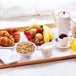 Delmar & Milos - Delmar Collection Hotel