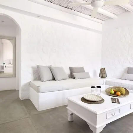 Delmar & Milos - Delmar Collection