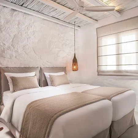 Delmar & Milos - Delmar Collection