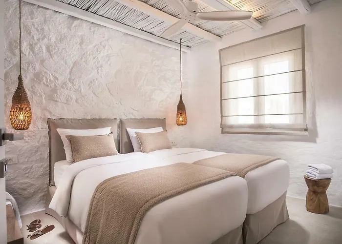 Delmar & Milos - Delmar Collection